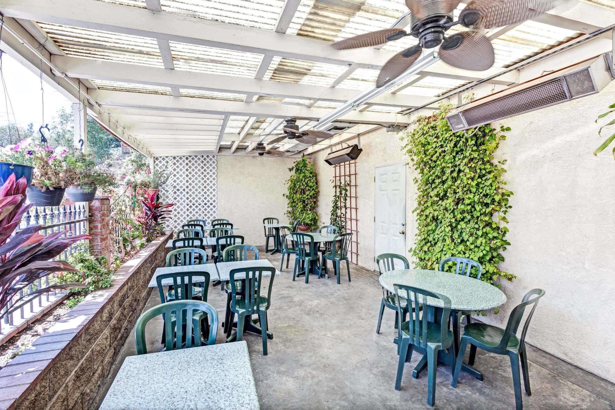 Vantage Point Inn - Woodland Hills Los Angeles Dış mekan fotoğraf